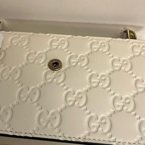 Gucci Guccissima cherry bag - Picture 10 of 14